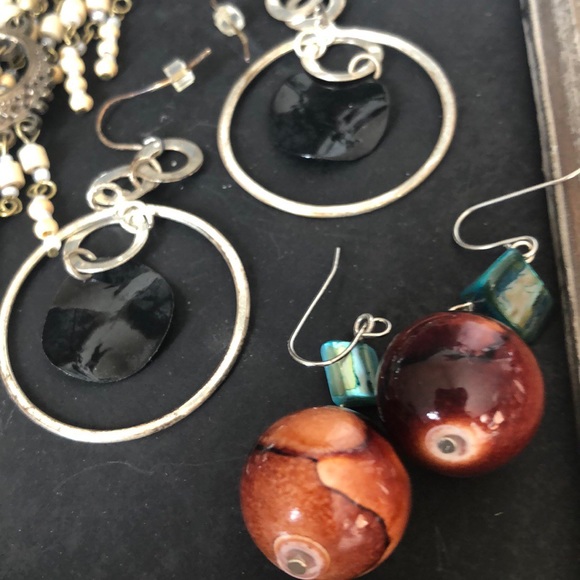 Earrings - Picture 3 of 4